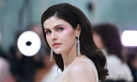 hot alexandra daddario|Alexandra Daddario Poses Totally Nude on Instagram